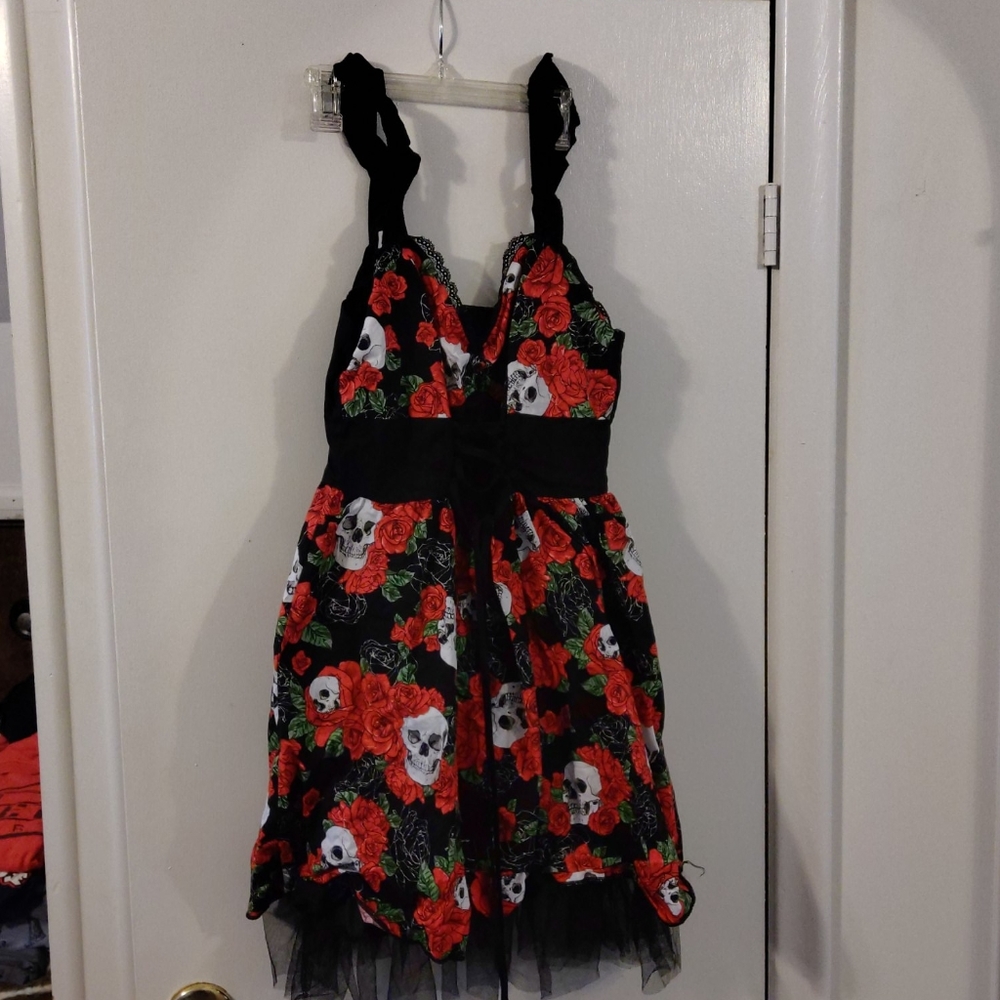 Skulls and roses dress